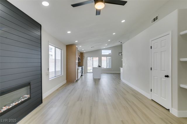 10224 Anoka Avenue, Las Vegas, NV 89144