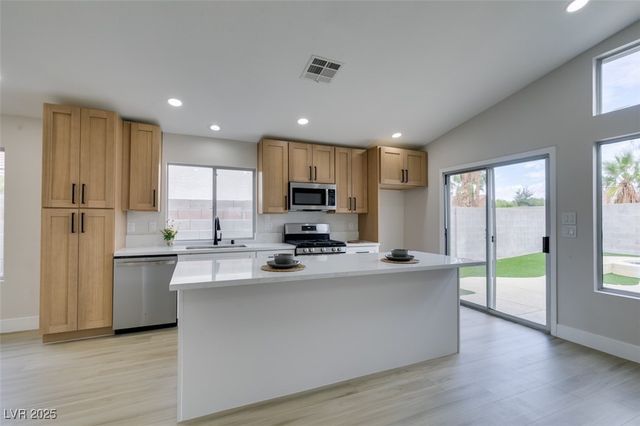 10224 Anoka Avenue, Las Vegas, NV 89144