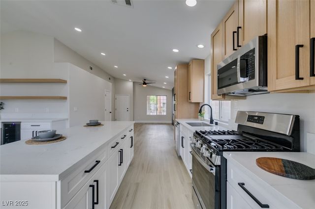 10224 Anoka Avenue, Las Vegas, NV 89144