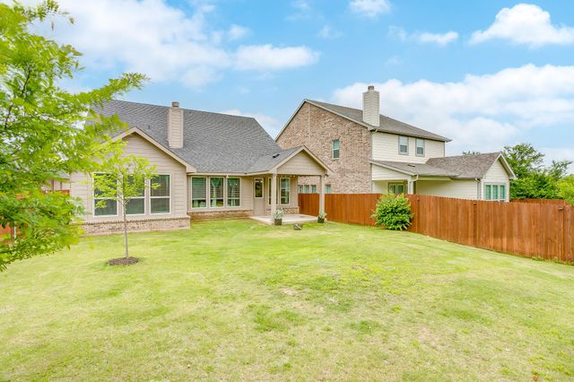 1303 Hickory Court, Weatherford, TX 76086
