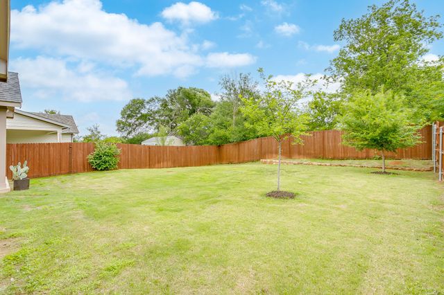 1303 Hickory Court, Weatherford, TX 76086