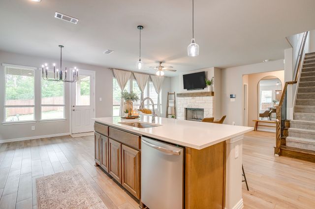 1303 Hickory Court, Weatherford, TX 76086