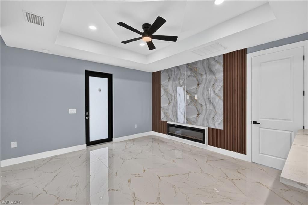 4018 10th ST SW, LEHIGH ACRES, FL 33976 — photo 5