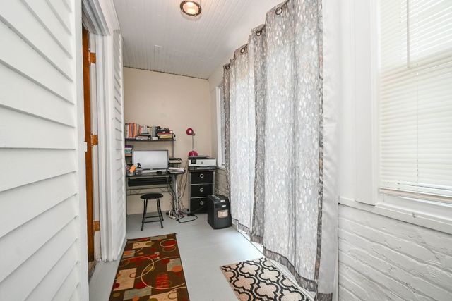 2350 N Lewis Avenue, Waukegan, IL 60087