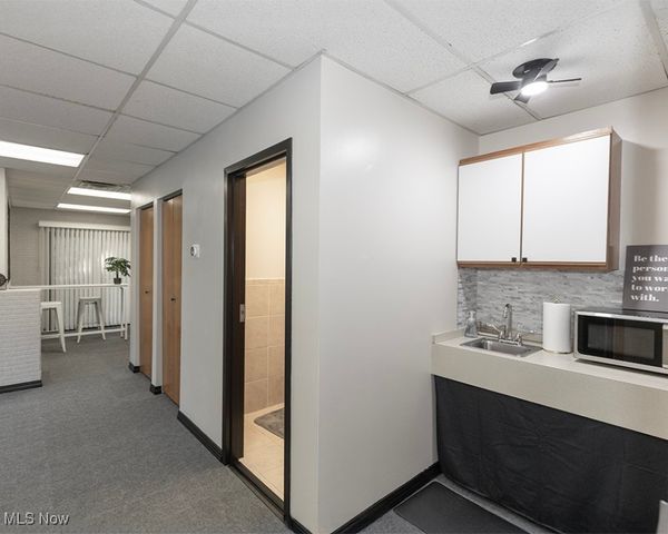 35888 Center Ridge Road 1, North Ridgeville, OH 44039