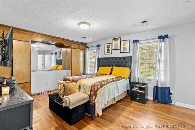 306 W 33rd Street, Lumberton, NC 28358