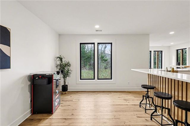 9450 Marion Street, Lenexa, KS 66220