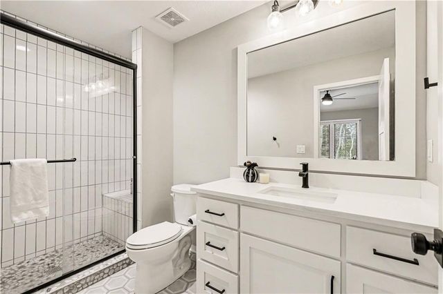 9450 Marion Street, Lenexa, KS 66220