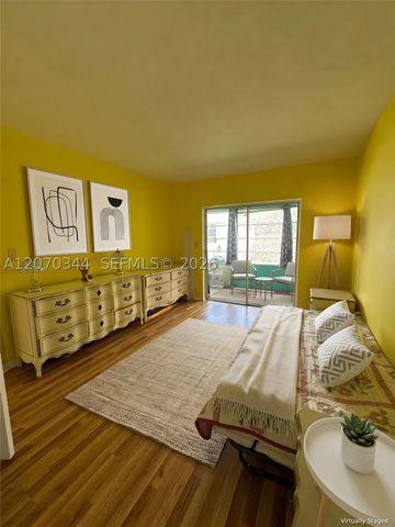 2304 Lake Osborne Dr 21, Lake Worth, FL 33461