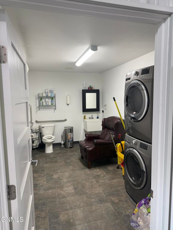 2913 Morrison Avenue, Bismarck, ND 58504 photo 13