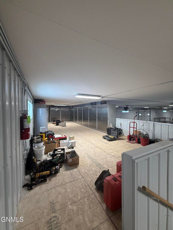 2913 Morrison Avenue, Bismarck, ND 58504 photo 17