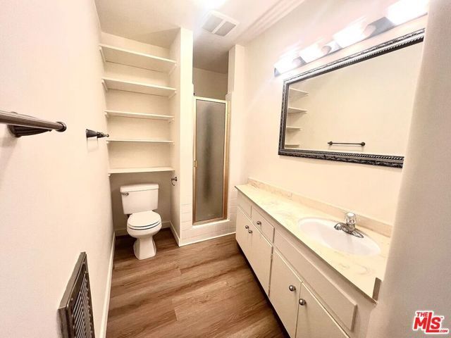 1815 Camden Avenue 1, Los Angeles, CA 90025