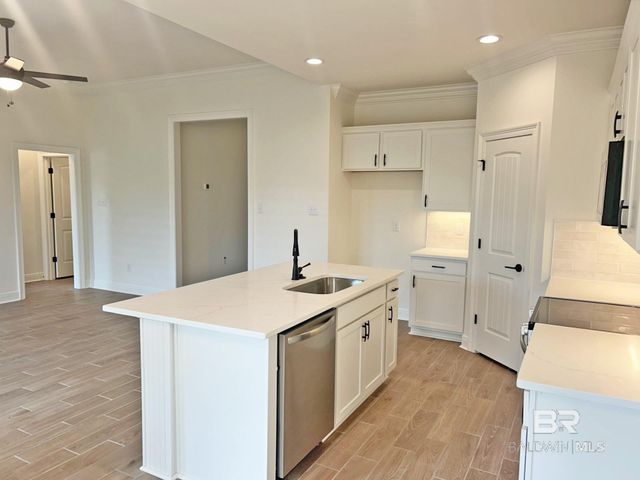 961 Ashville Circle, Foley, AL 36535