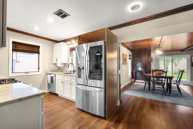 N89W15288 Jefferson AVENUE, Menomonee Falls, WI 53051
