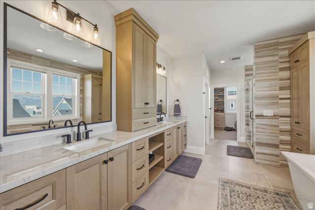 6944 W RESTLESS RD, South Jordan, UT 84009