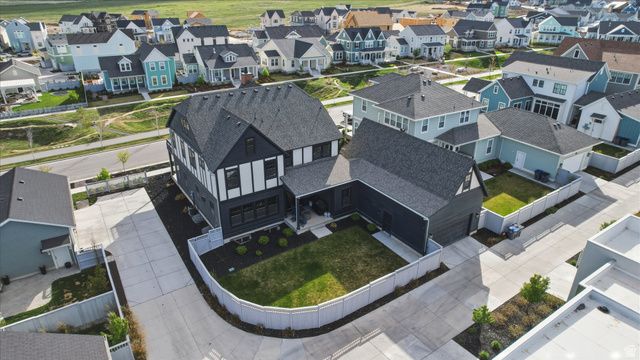 6944 W RESTLESS RD, South Jordan, UT 84009