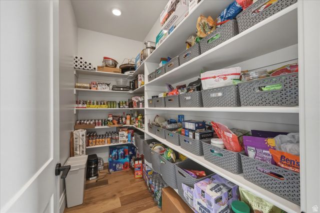 6944 W RESTLESS RD, South Jordan, UT 84009