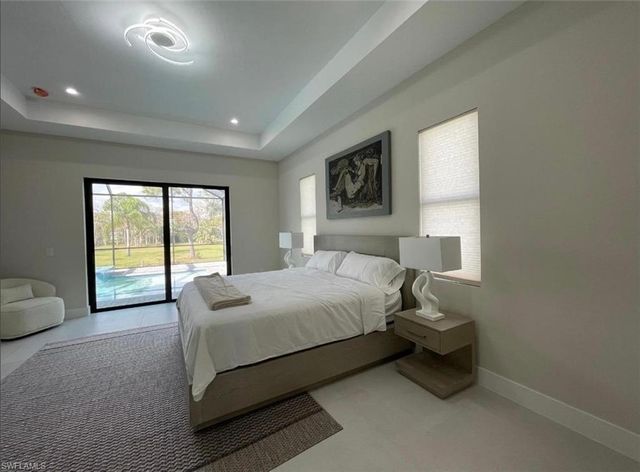 687 23rd ST SW, Naples, FL 34117