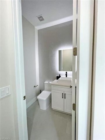 687 23rd ST SW, Naples, FL 34117