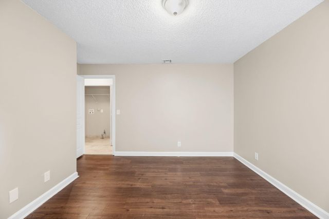 9823 N Grand Duke Circle, Tamarac, FL 33321