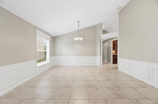 9823 N Grand Duke Circle, Tamarac, FL 33321