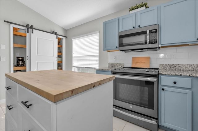 3809 JUDSON DRIVE, Land O Lakes, FL 34638