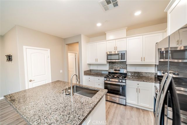 16502 Casa Grande 120, Fontana, CA 92336