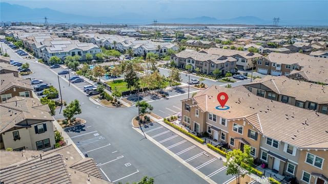 16502 Casa Grande 120, Fontana, CA 92336