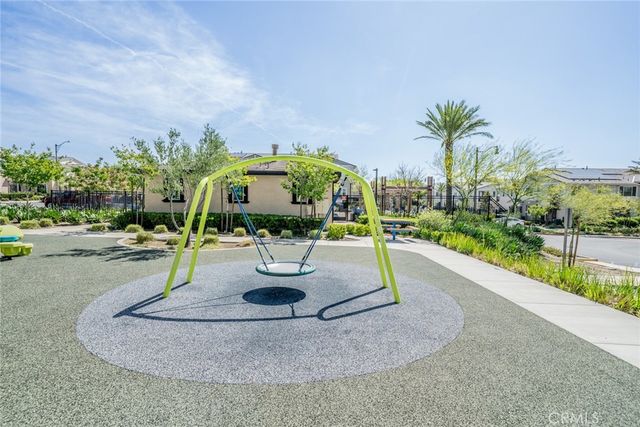 16502 Casa Grande 120, Fontana, CA 92336