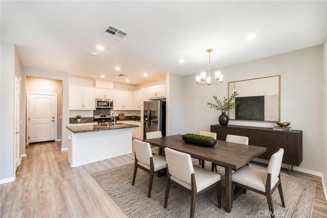 16502 Casa Grande 120, Fontana, CA 92336
