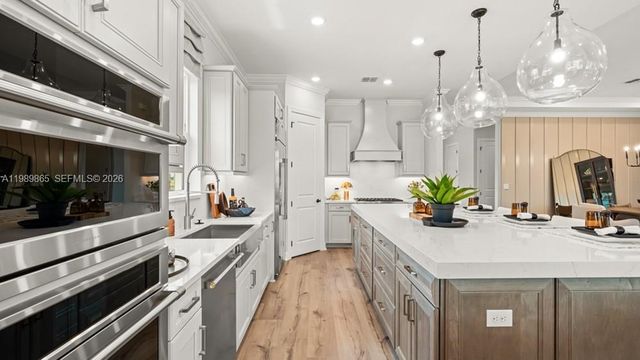 26879 Victoria Place, Punta Gorda, FL 33955