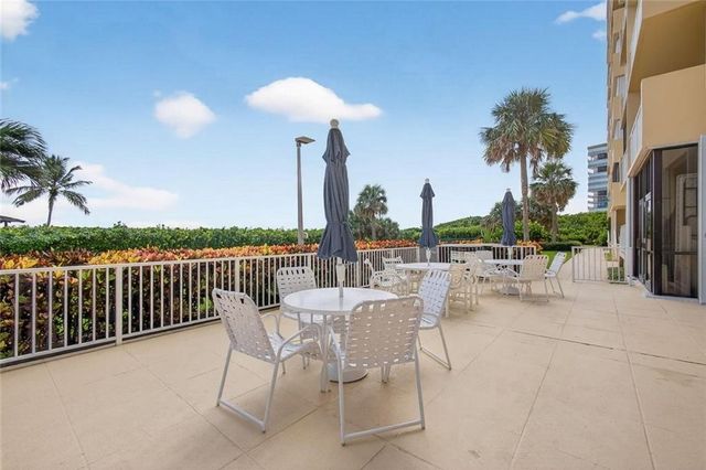 3200 N Highway A1a None 1107, Hutchinson Island, FL 34949