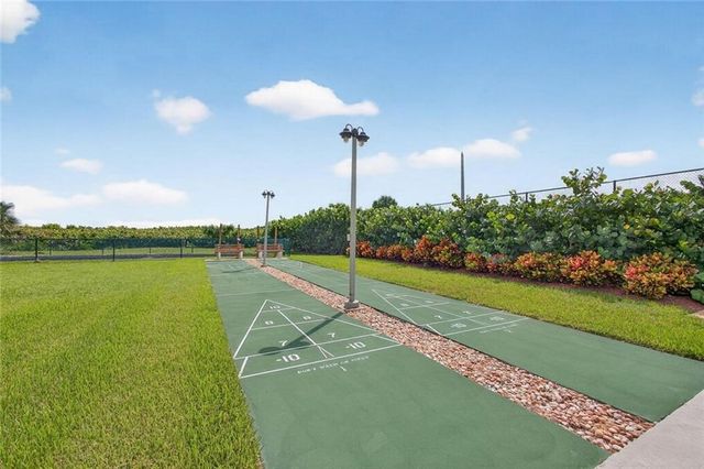 3200 N Highway A1a None 1107, Hutchinson Island, FL 34949