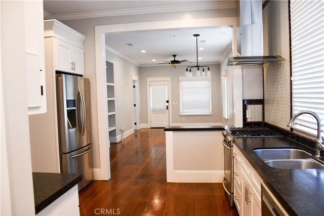 268 N Grand, Orange, CA 92866