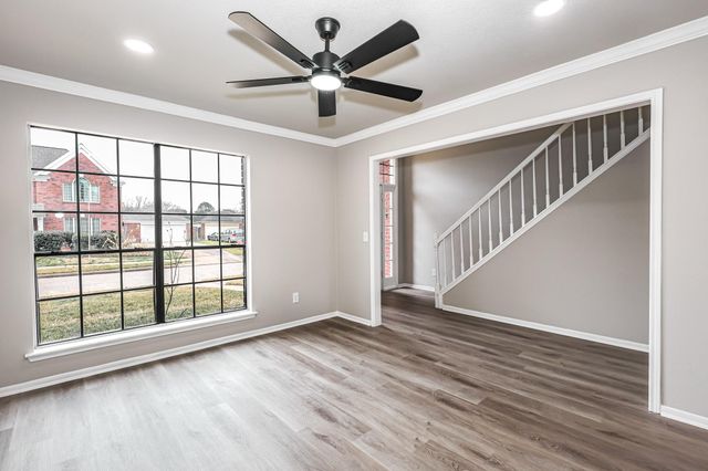 18703 Evergreen Falls Drive, Houston, TX 77084