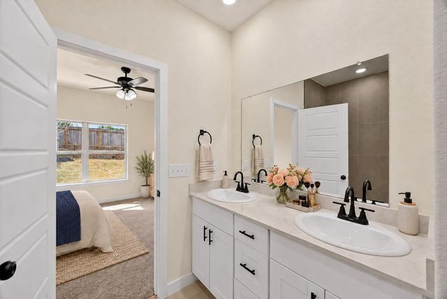 640 Levine Ct Court, Conroe, TX 77316