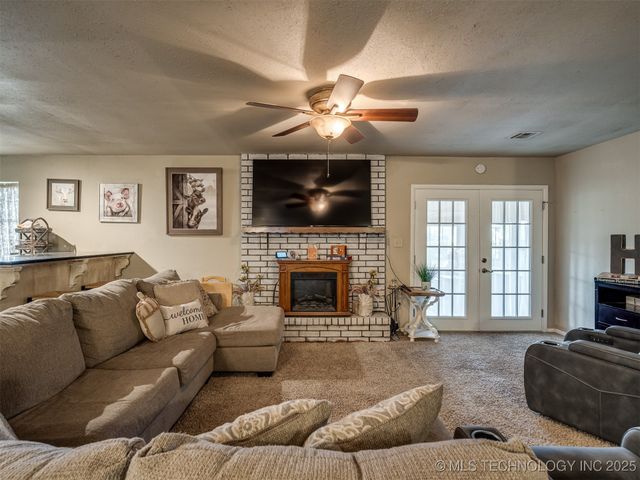 16430 S 97th East Place, Bixby, OK 74008