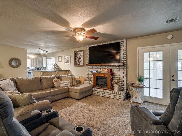 16430 S 97th East Place, Bixby, OK 74008