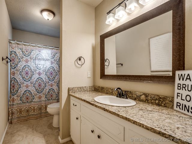 16430 S 97th East Place, Bixby, OK 74008