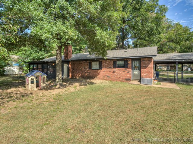 16430 S 97th East Place, Bixby, OK 74008