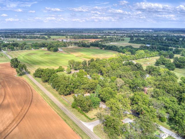 16430 S 97th East Place, Bixby, OK 74008