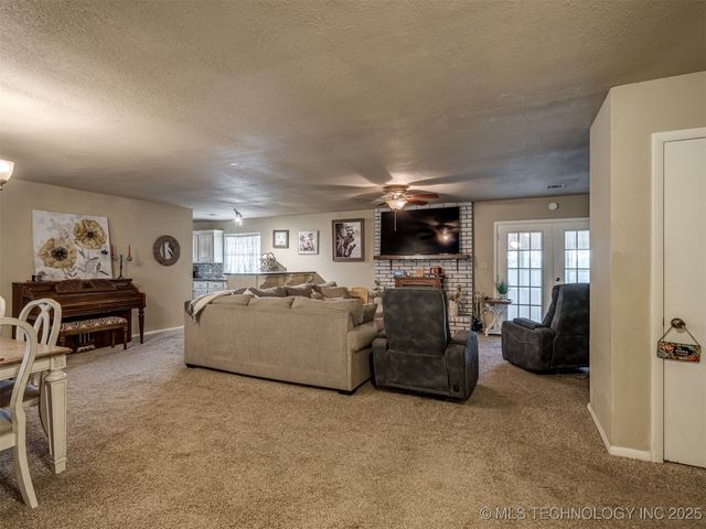 16430 S 97th East Place, Bixby, OK 74008