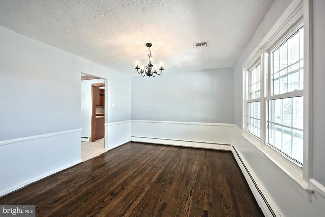 1156 DETWILER DR, York, PA 17404