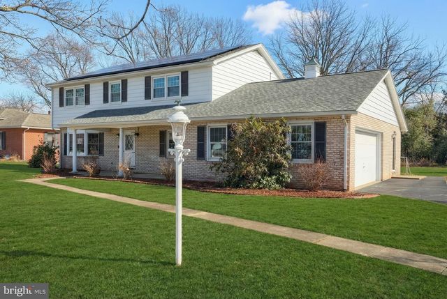 1156 DETWILER DR, York, PA 17404