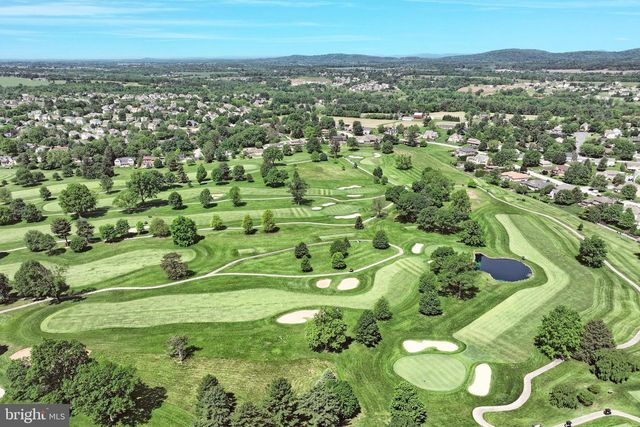 1156 DETWILER DR, York, PA 17404