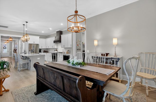 679 Blueway Avenue, Summerville, SC 29486