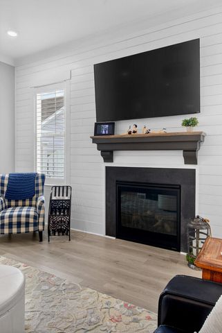 679 Blueway Avenue, Summerville, SC 29486