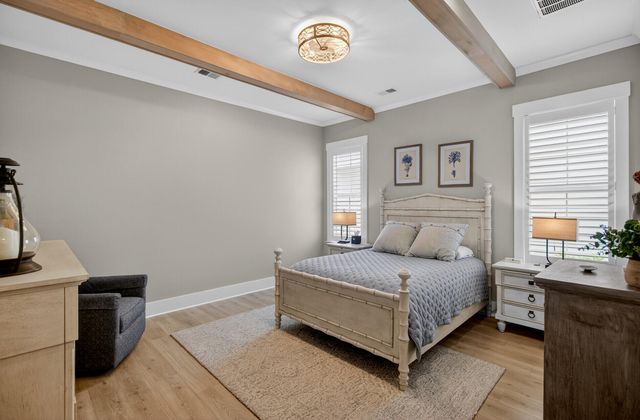 679 Blueway Avenue, Summerville, SC 29486