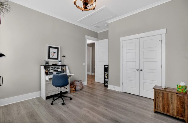 679 Blueway Avenue, Summerville, SC 29486