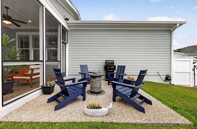 679 Blueway Avenue, Summerville, SC 29486